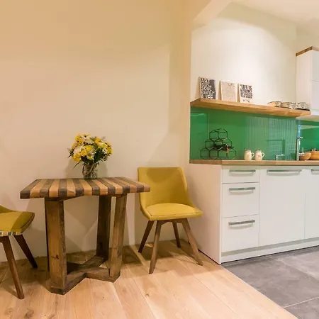 - Center Apartamento