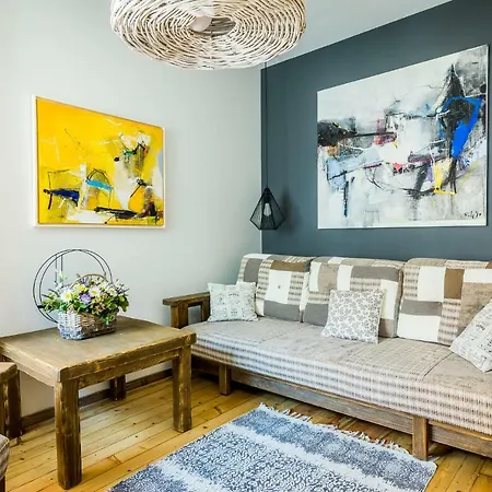 Apartment - Center *